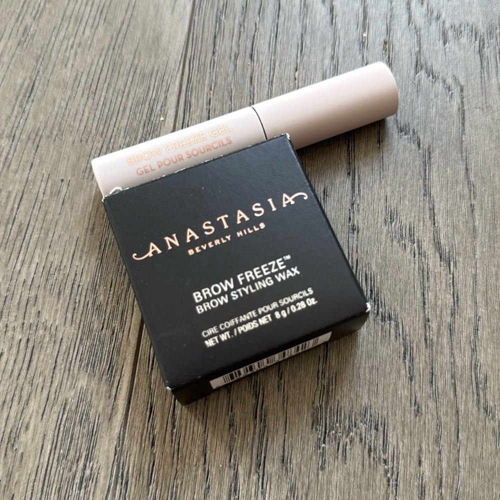 🆕 Anastasia Beverly Hills Brow Freeze